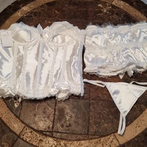 6XL 3 piece White Daisy Corset panties NWT